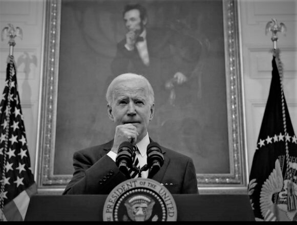 joe-biden-white-house-georgiou Ξανά στο πηδάλιο της Αυτοκρατορίας όσοι τα είχαν κάνει θάλασσα